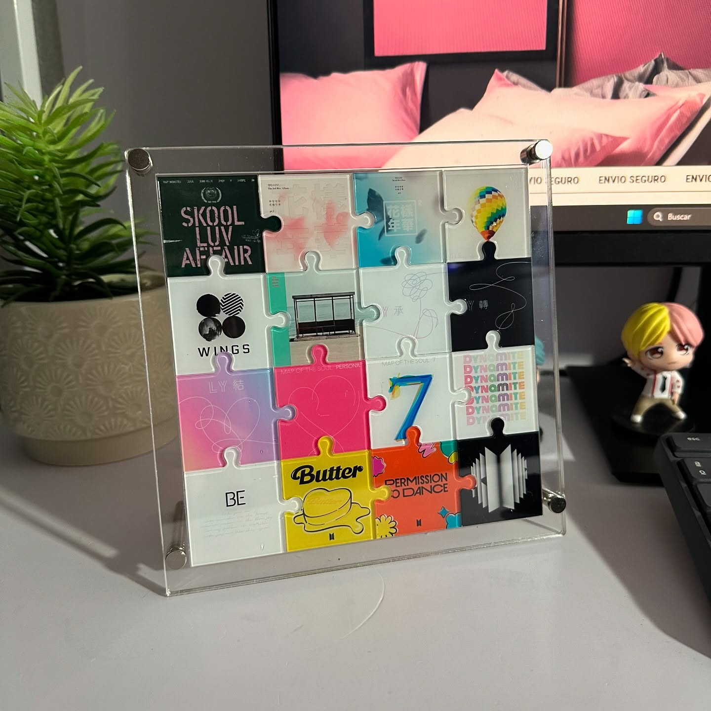 Custom Acrylic Puzzle Display  – обзор и цена Desk Setup Home Office